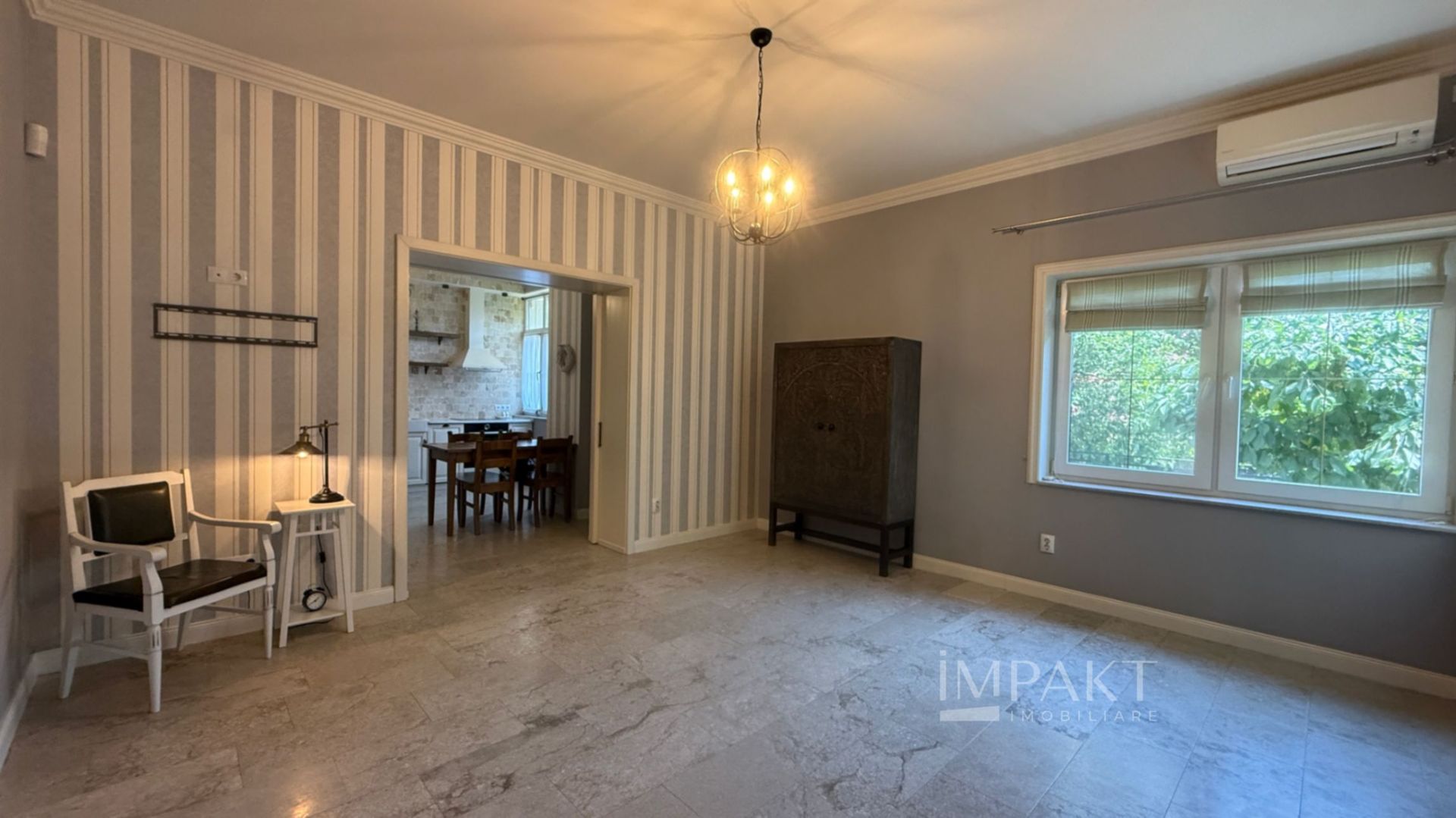 Apartament modern la vila cu gradina si teren 263mp aproape de centru - Poză 9