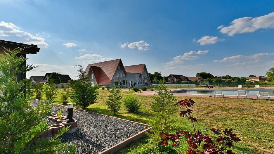 Sala de evenimente cu  piscina si foisor Biled COMISION 0 % CUMPARATOR - Poză 6