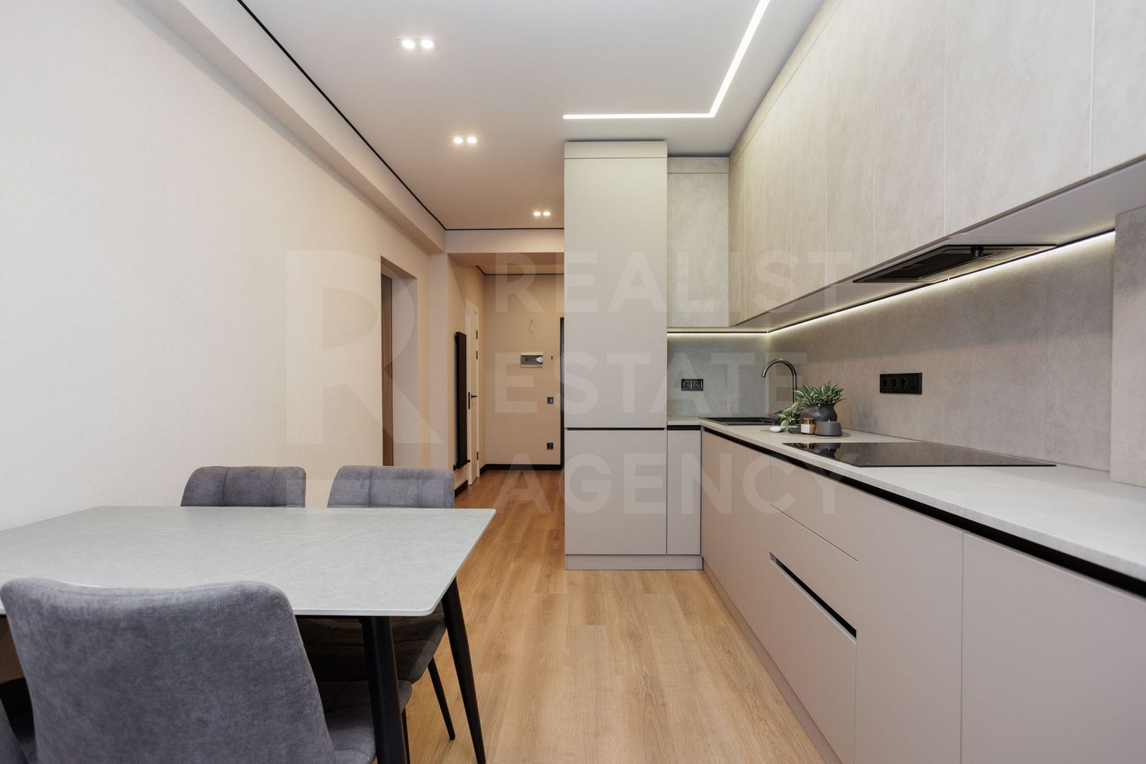 Vânzare, apartament, 2 camere, Strada Sprîncenoaia, Telecentru - Poză 2