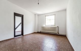 Casă individuală cu potențial comercial excelent in cartierul Vlaicu - Poză 6