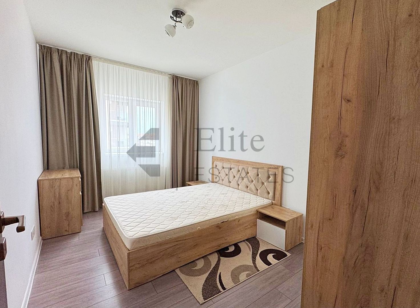 Apartament cu 3 camere de inchiriat in complexul  Luceafarul - Poză 6