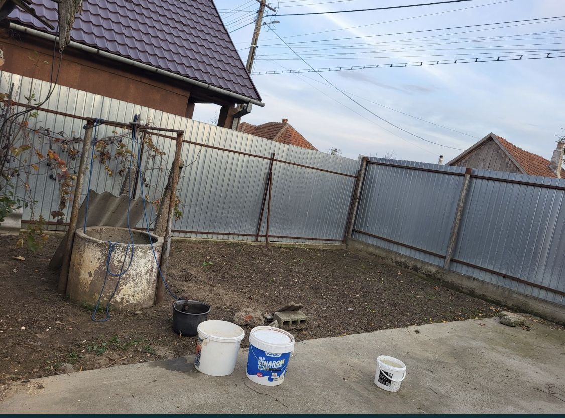 Vand casa in rosu 120mp - Poză 3