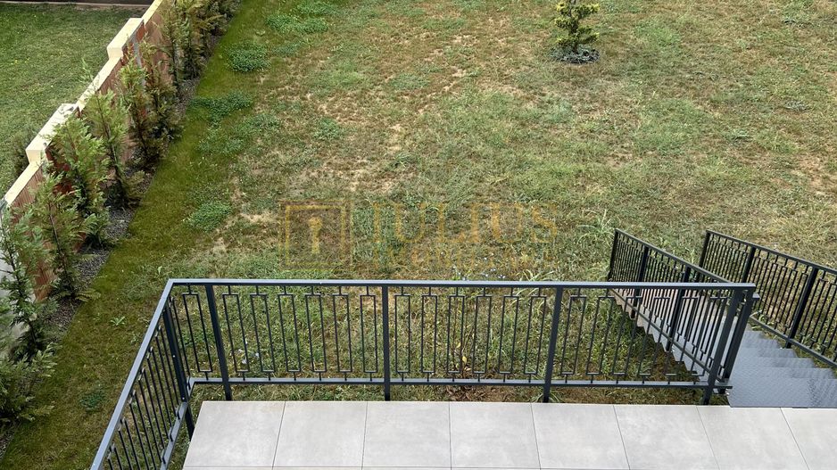 Casa zona Lunei, 5 camere + 3 bai, centrala proprie, rezidential sau birouri ! - Poză 48