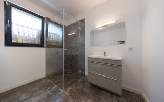 Sanpetru ,Subcetate-Casa 4 camere,3 bai+480 mp teren - Poză 12