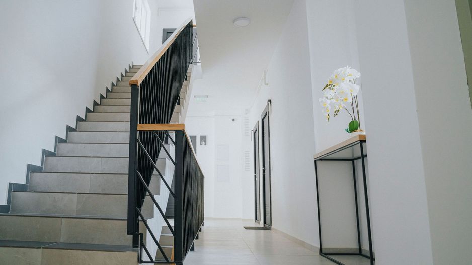 2 camere, ultracentral, Oradea. 185 000 E + TVA. Comision 0 - Poză 10