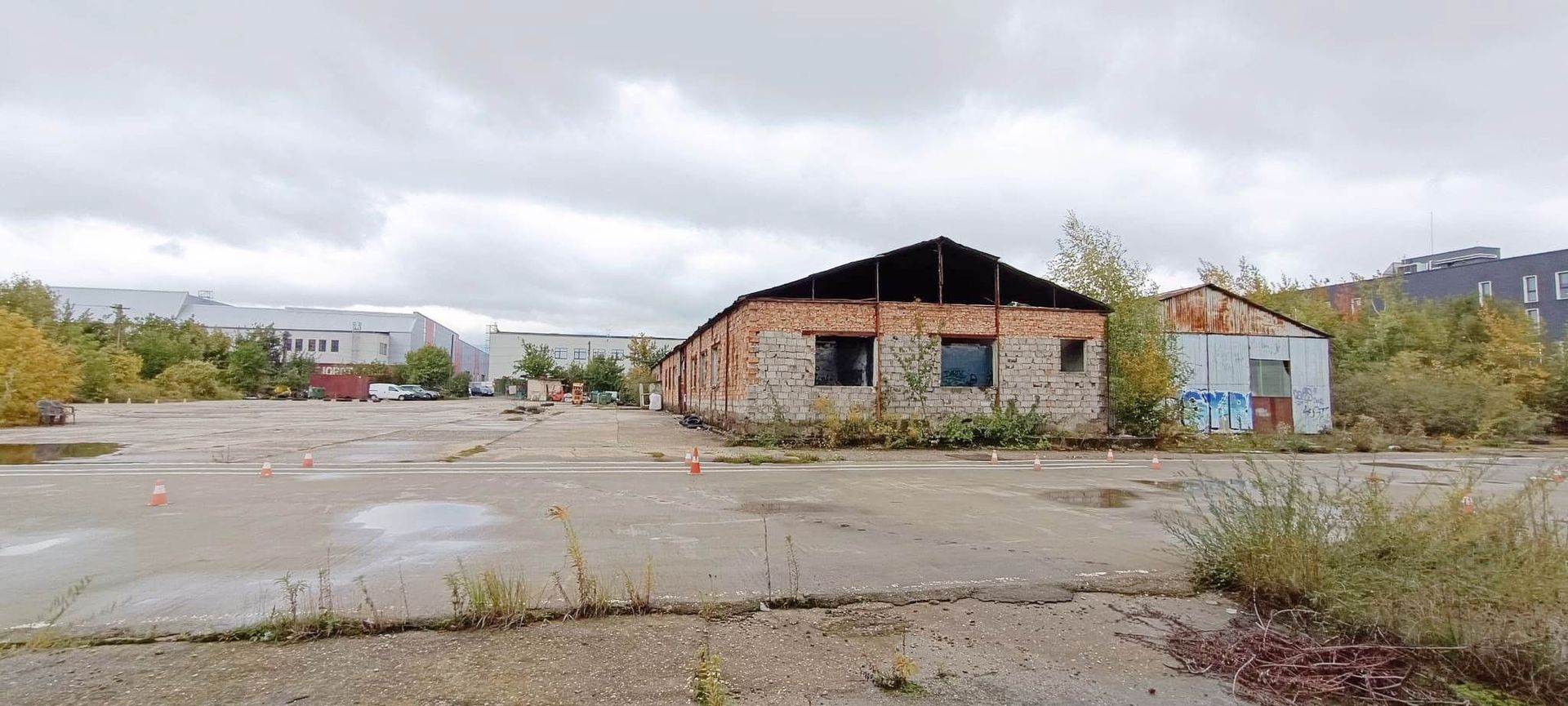 Teren cu potential in zona Coresi Brasov - Poză 4