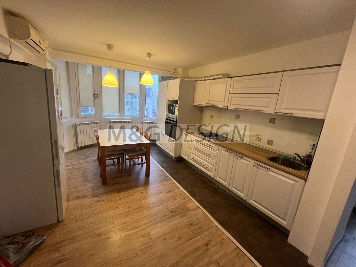 3 cam 2 bai  Dorobanti / Simion Barnutiu Centrala proprie+boxa - Poză 1