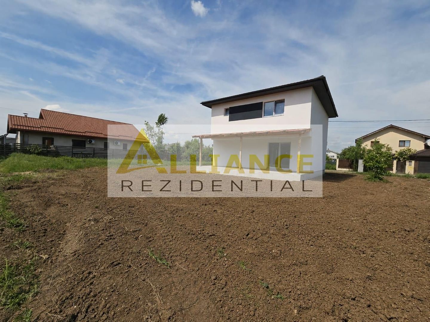 Vila individuala- 4 camere- pod- beci- incalzire pardoseala - Poză 3