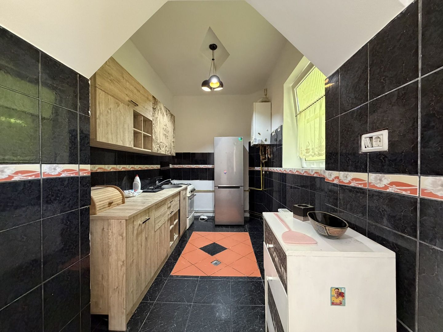 Apartament 2 camere cochet, renovat, curte ingrijita-Piata Catedralei - Poză 7