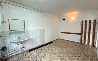 Inchiriere spații domeniul beauty -Str. Zăgănescu - Carei - Poză 5