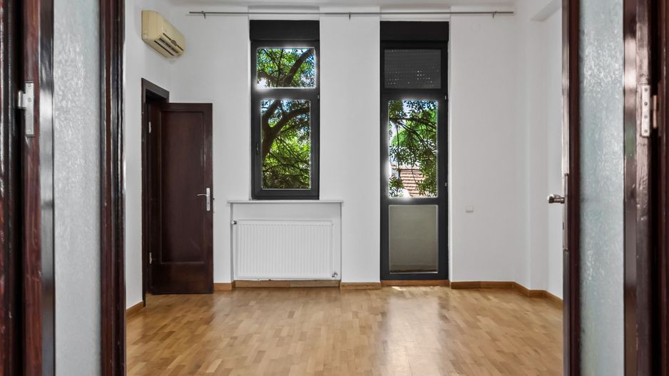 APARTAMENT 4 CAMERE ULTRACENTRAL - Poză 10