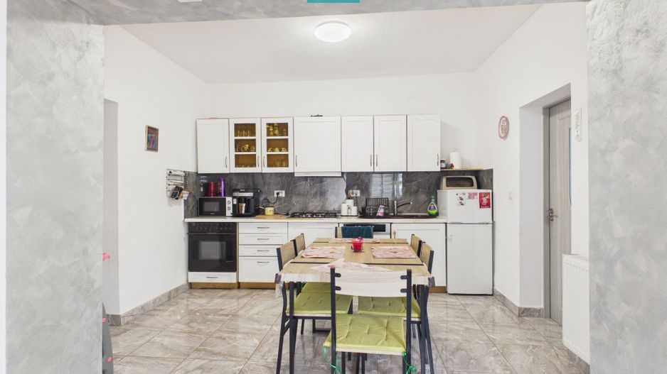 Casă individuală 3 camere,teren de 1500Mp Bătania - Poză 12