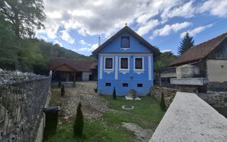 Casa renovata in Fantanele - Poză 2