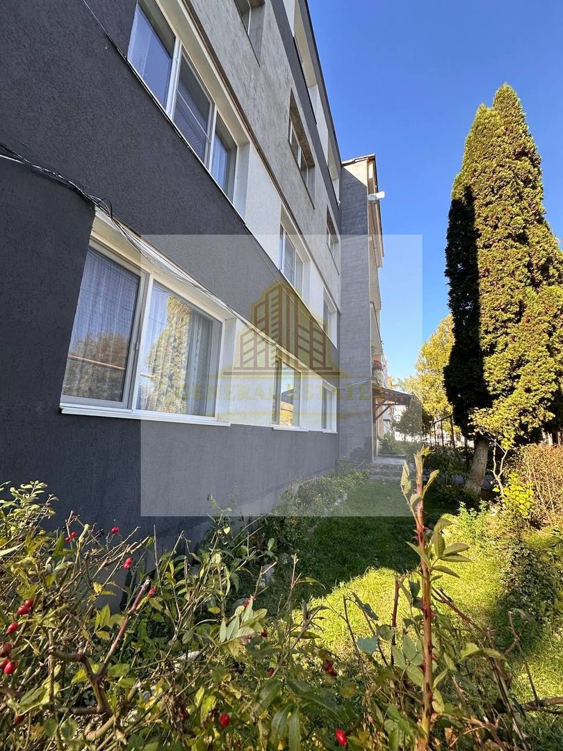 Studio luminos spre vanzaare, la poalele Pietrei Craiului – Zărnești - Poză 11