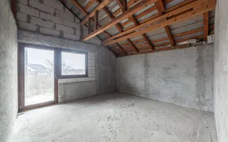 Casa sptioasa cu potential real in Maracineni la 5 pasi de Pitesti-Arges! - Poză 12