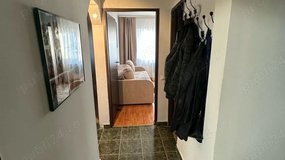 Apartament 3 camere, decomandat - Poză 5