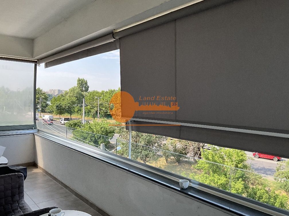 4 camere LAcul Tei ( parcare ) - Poză 2