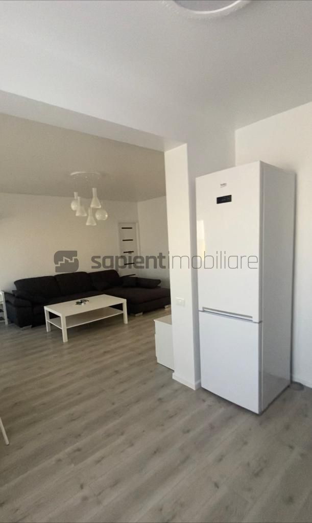 Ap.cu 3 camere lux, cu terasa si curte proprie in Santandrei - Poză 3