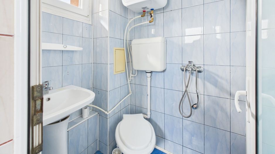 Garsonieră de închiriat pe  Postăvarului Titan Zonă liniștită - Poză 5