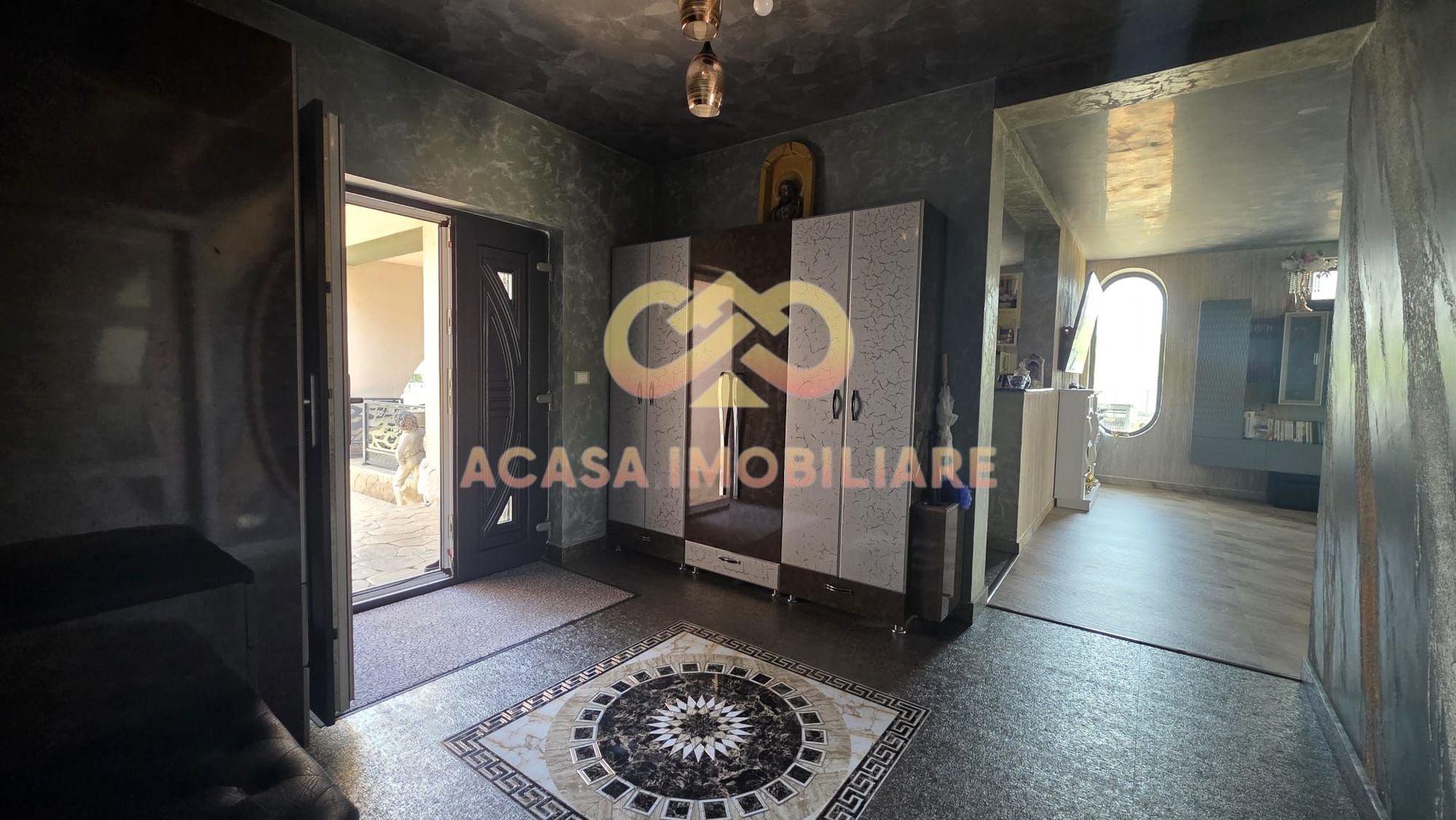 BUCIUM VILA 5 CAMERE 193MP  TEREN 1700MP - Poză 5