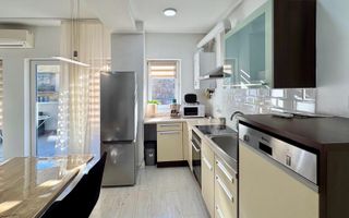 Apartament 2 camere de închiriat | zonă ultracentrală | loc de parcare inclus | - Poză 2