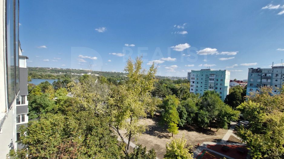 Chirie, apartament, 3 camere, Strada Calea Ieşilor, Sculeni - Poză 17