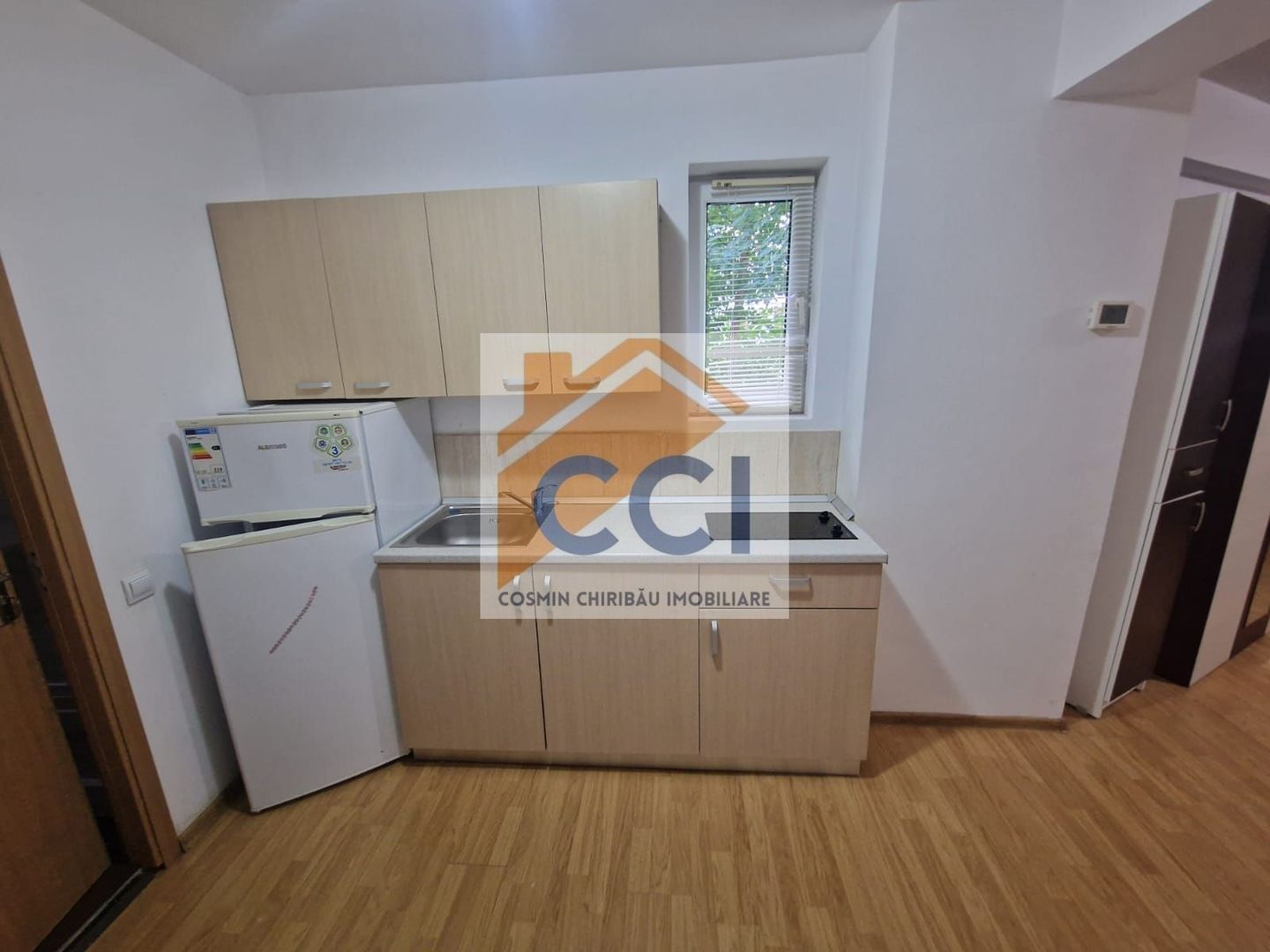 Garsonieră open-space de închiriat - Poză 6