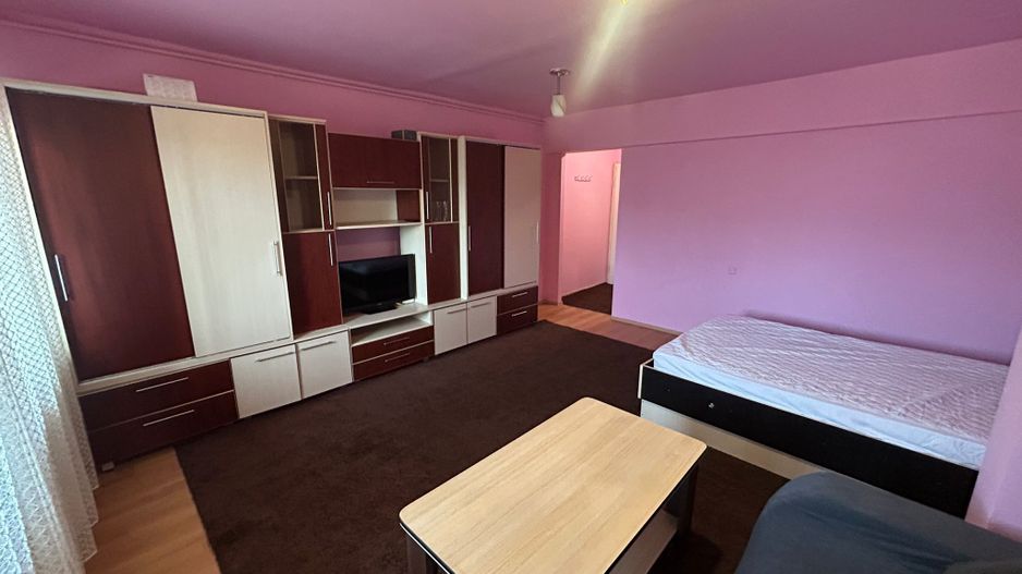 Garsoniera, etaj 10 - Zona Cetate - Poză 1