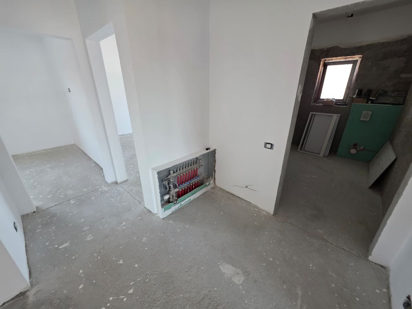 CASA INDIVIDUALA - 180 MP UTILI, TEREN 324, TOATE UTILITATILE, COMIS 0 - Poză 11