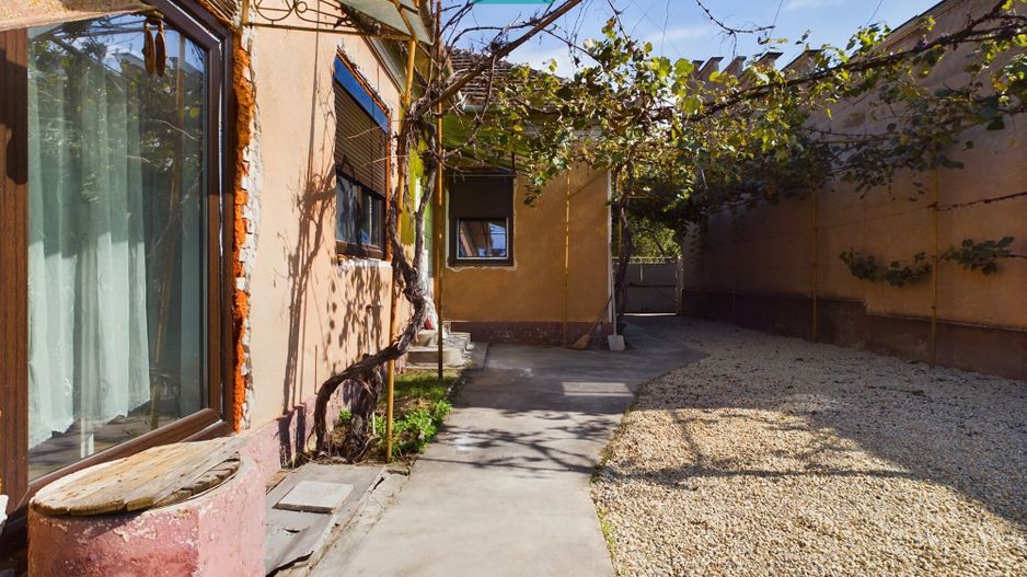 Casă 4 camere, zona centrală în Pâncota - Poză 12