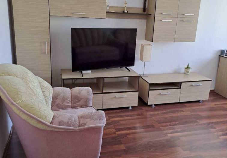 Vand apartament - 2 camere zona  Cetate - Poză 4