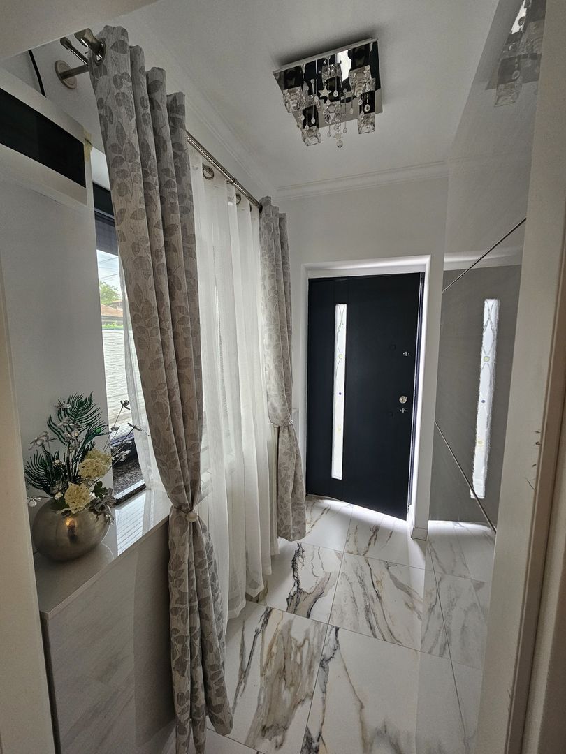 NOU -Casa la cheie sos Chitilei / blvd Laminorului - Poză 3