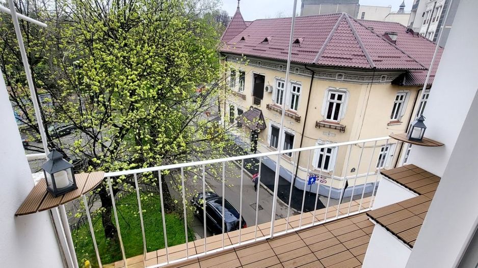 Decomandat | Renovat | Etaj Intermediar | Cismigiu | Fara risc seismic - Poză 1