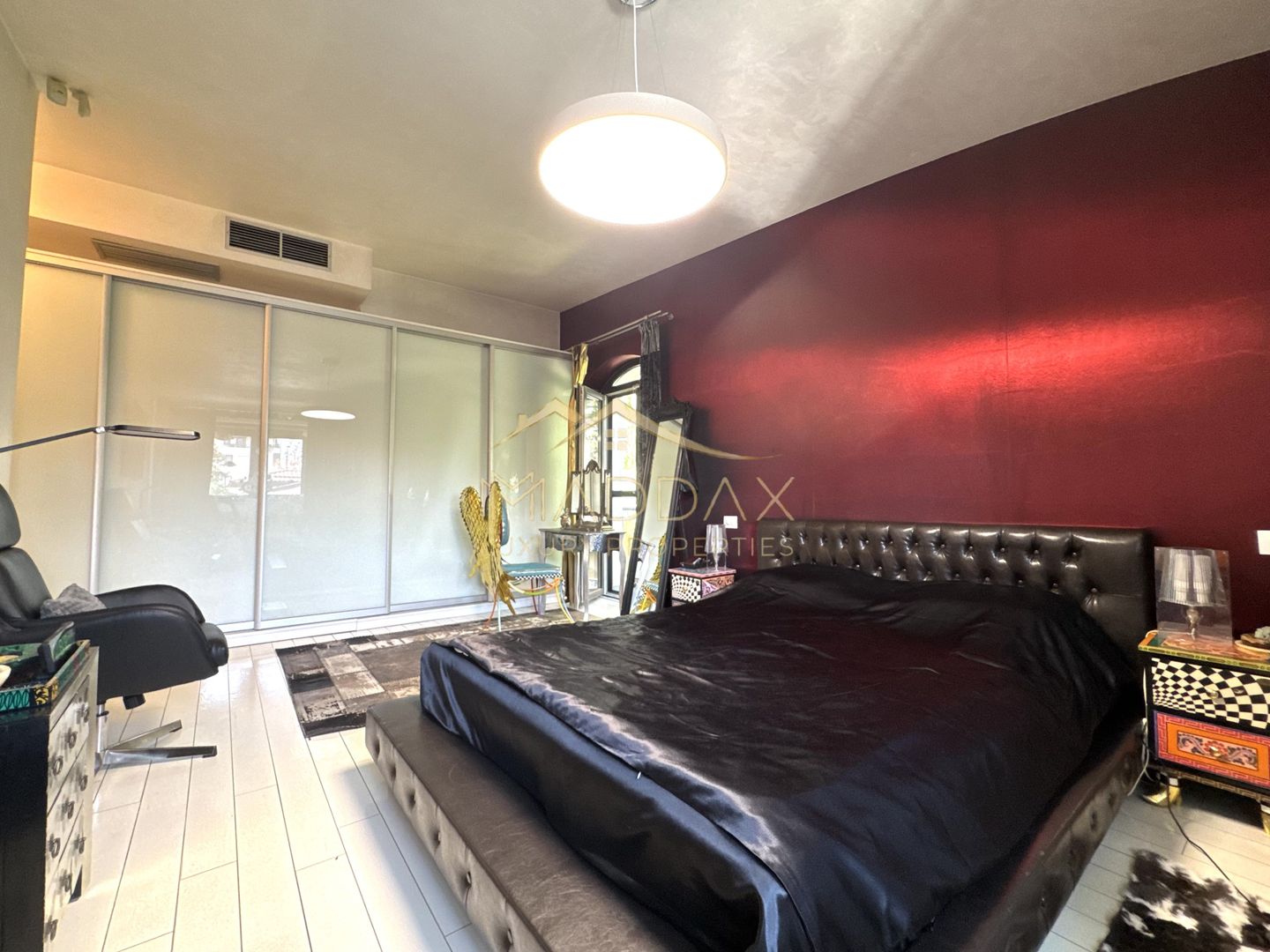 Vila cu 5 camere *344mp* + 800mp Teren // Zona Bucurestii Noi - Poză 29