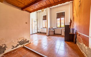 REZERVAT! Apartament cu o cameră -Bulevardul Revoluției 80 - Poză 8