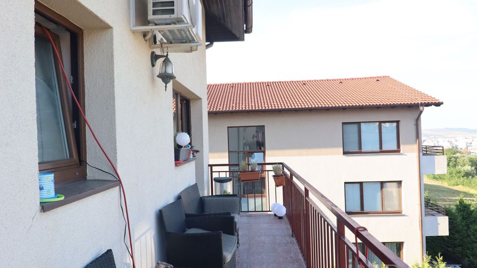 Apartament frumos cu 3 camere, cartier Buna Ziua! - Poză 8