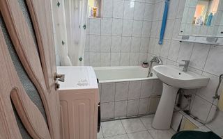 Garsonieră 32 mp • Etaj 3 • Piața Veteranilor • Bloc 1980 - Poză 7