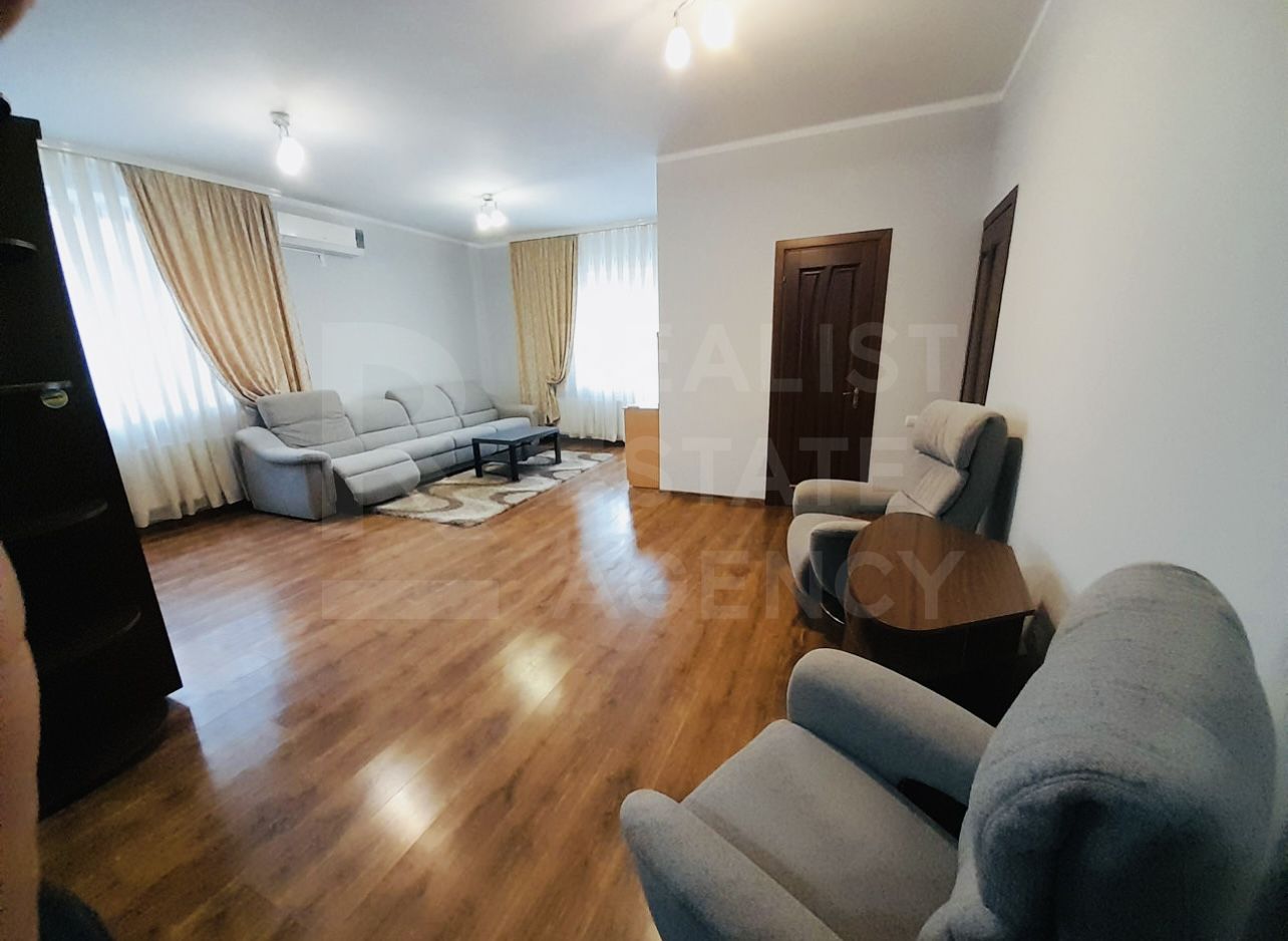 Chirie, apartament, 3 camere + living, stradela Andrei Doga, Râșcani - Poză 2