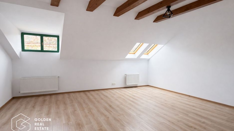 Birou luminos de închiriat în zona istorică Traian / Băile Neptun – 35 mp - Poză 2