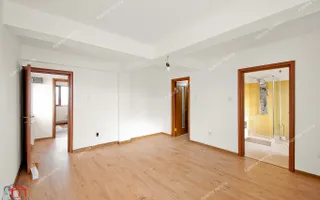 Vanzare vilă in Galati, renovată complet in 2025, 3 nivele, cu terasa - Poză 17