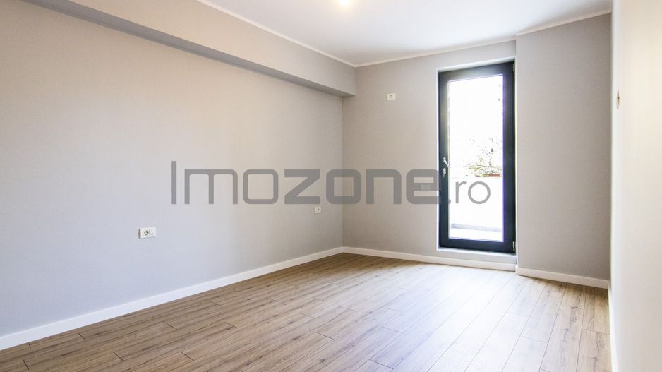 SPATIU COMERCIAL 100MP + 17 TERASA - 2 LOCURI DE PARCARE, BOXA INCLUSA 9MP - Poză 3