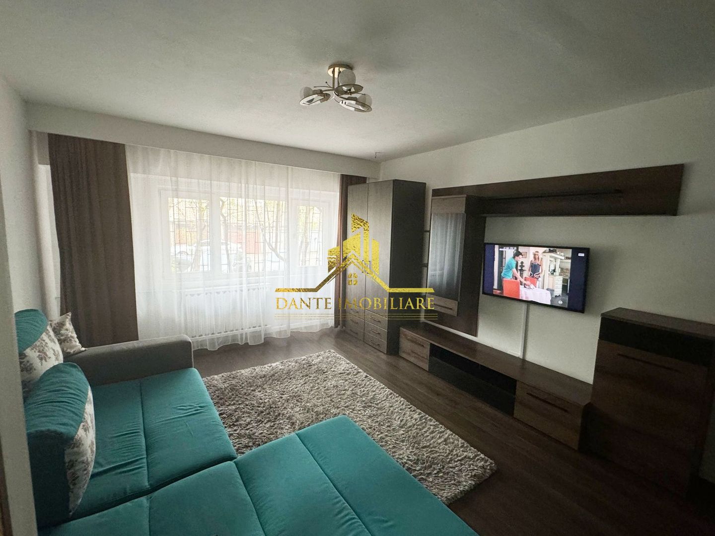 1 camera, decomandat, mobilat modern, Semicentral, THE OFFICE, BRD - Poză 1