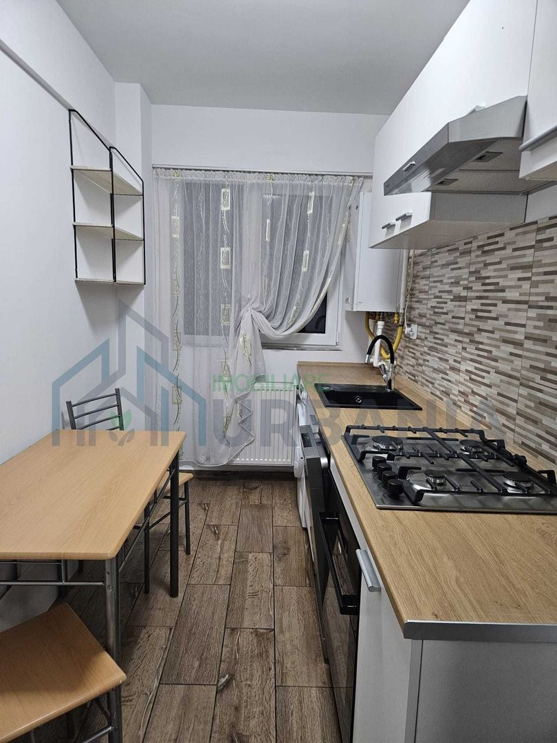 Inchiriez apartament 2 camere - Poză 2