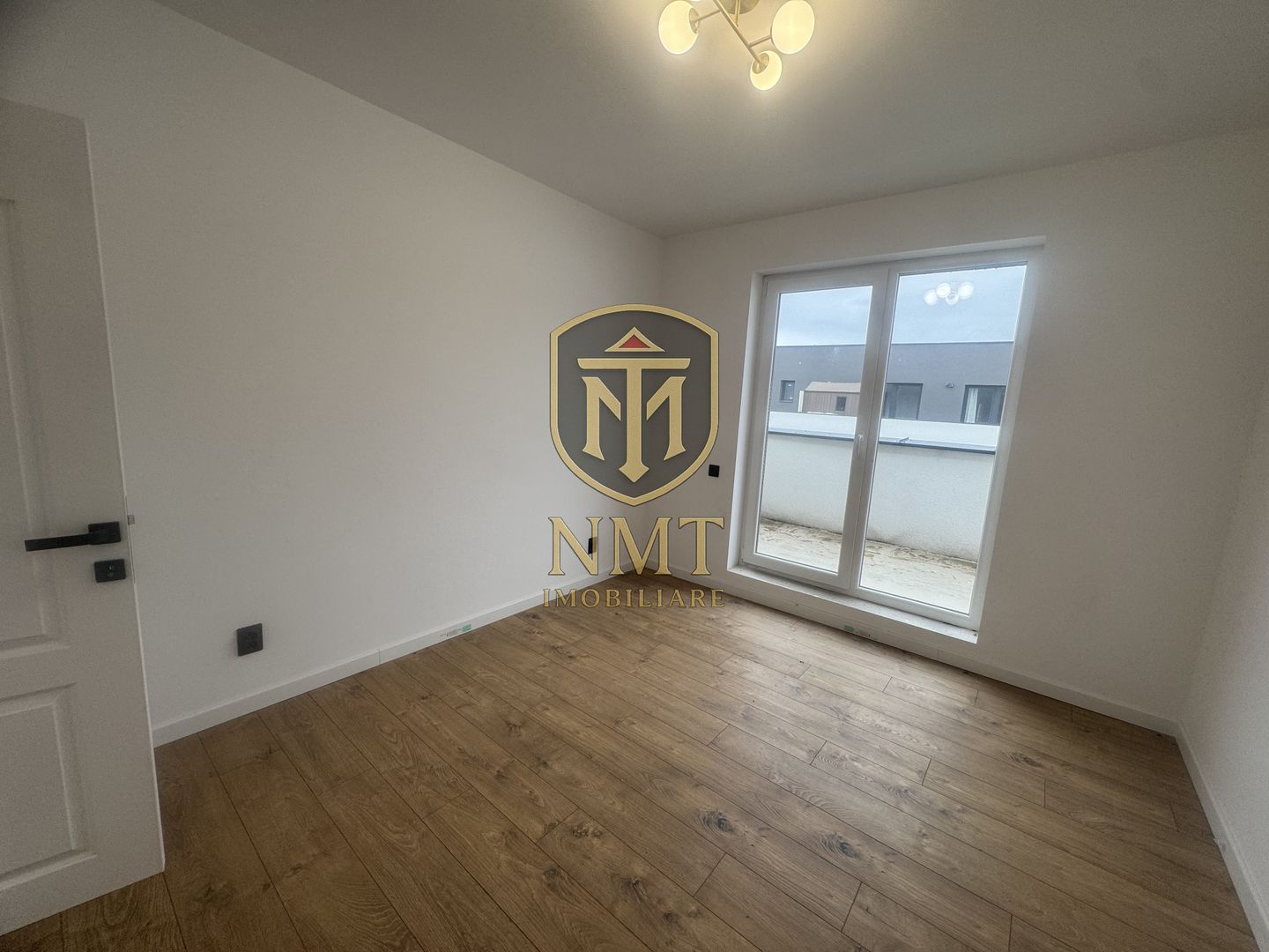 Apartament cu 2 camere | terasa de 34 mp | Parcare subterana inclusa - Poză 4