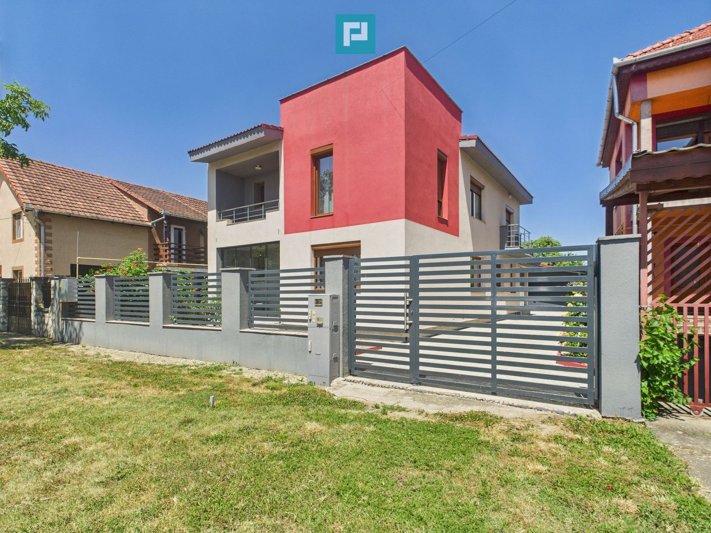 Casă individuală în Bucovăț - Poză 1