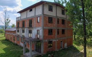 Pensiune de Vânzare cu Priveliște Panoramică către Râul Olt - Poză 5