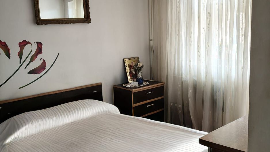 Apartament cu doua camere, Aparatorii Patriei, 80.000€ - Poză 1