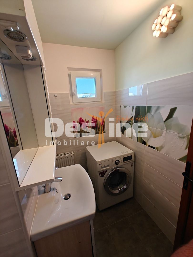 Apartament Superb  3 camere PLopeni 52.86 mp! - Poză 3