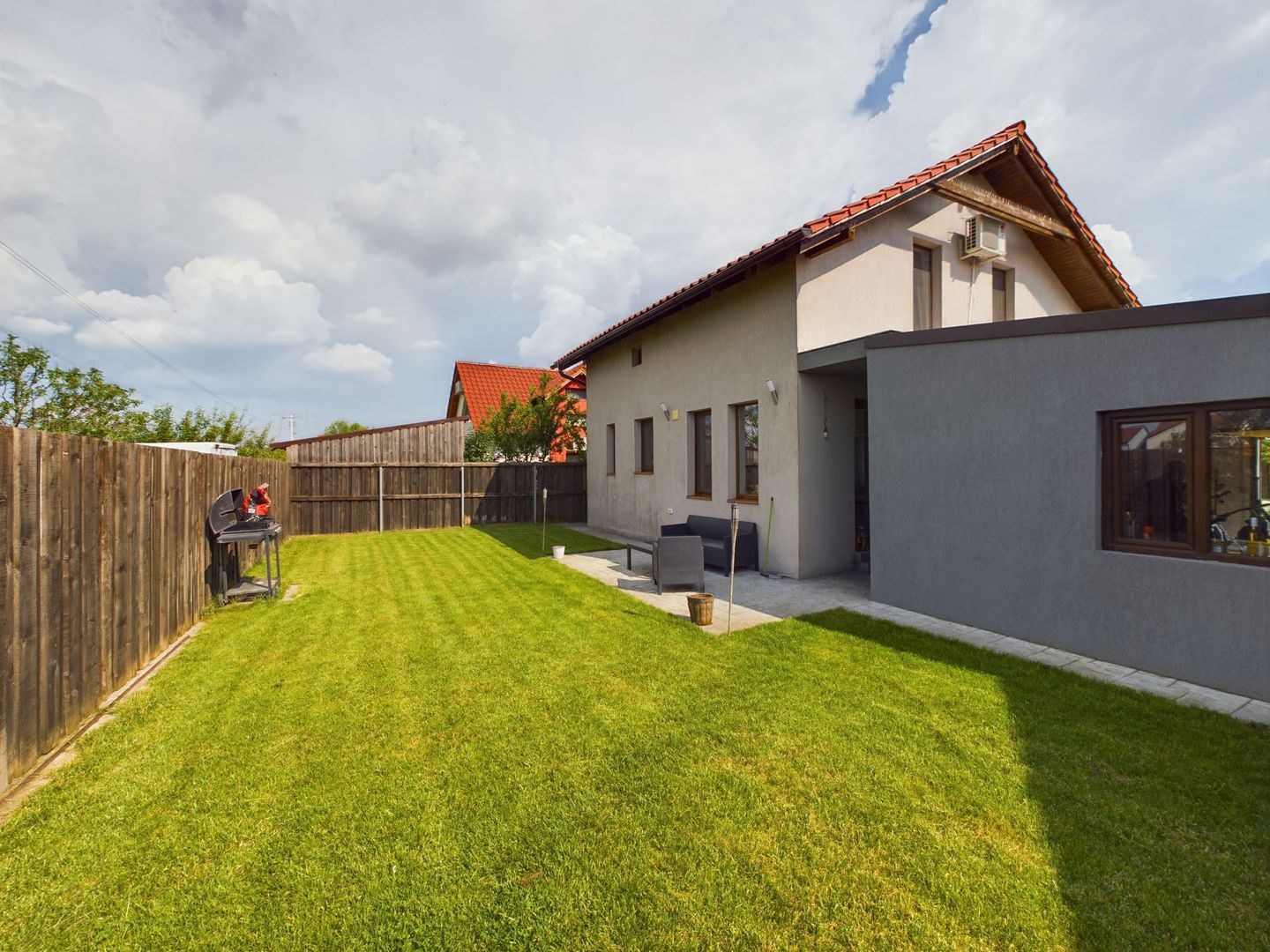 Casă la cheie în cartierul Westfield - Poză 9