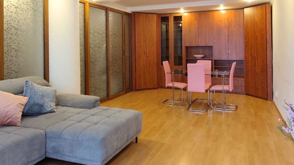 Apartament decomandat de închiriat 85 mp finisaje moderne etaj 7 Griviței - Poză 2